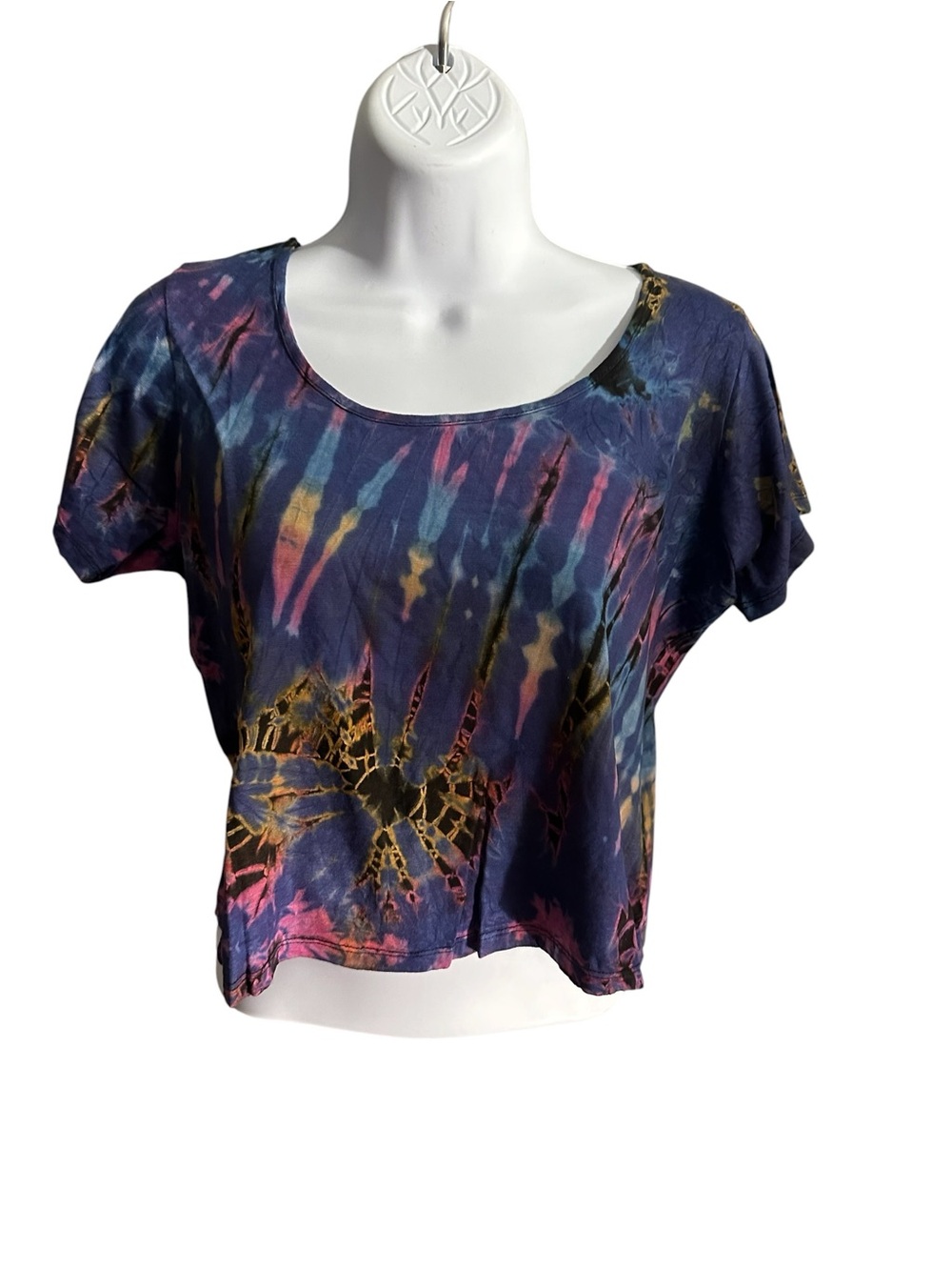 S/M Sacred Threads Navy Multi Tie-Dye Scoop Crop Top. LG/GR/GR. 4113/6C
